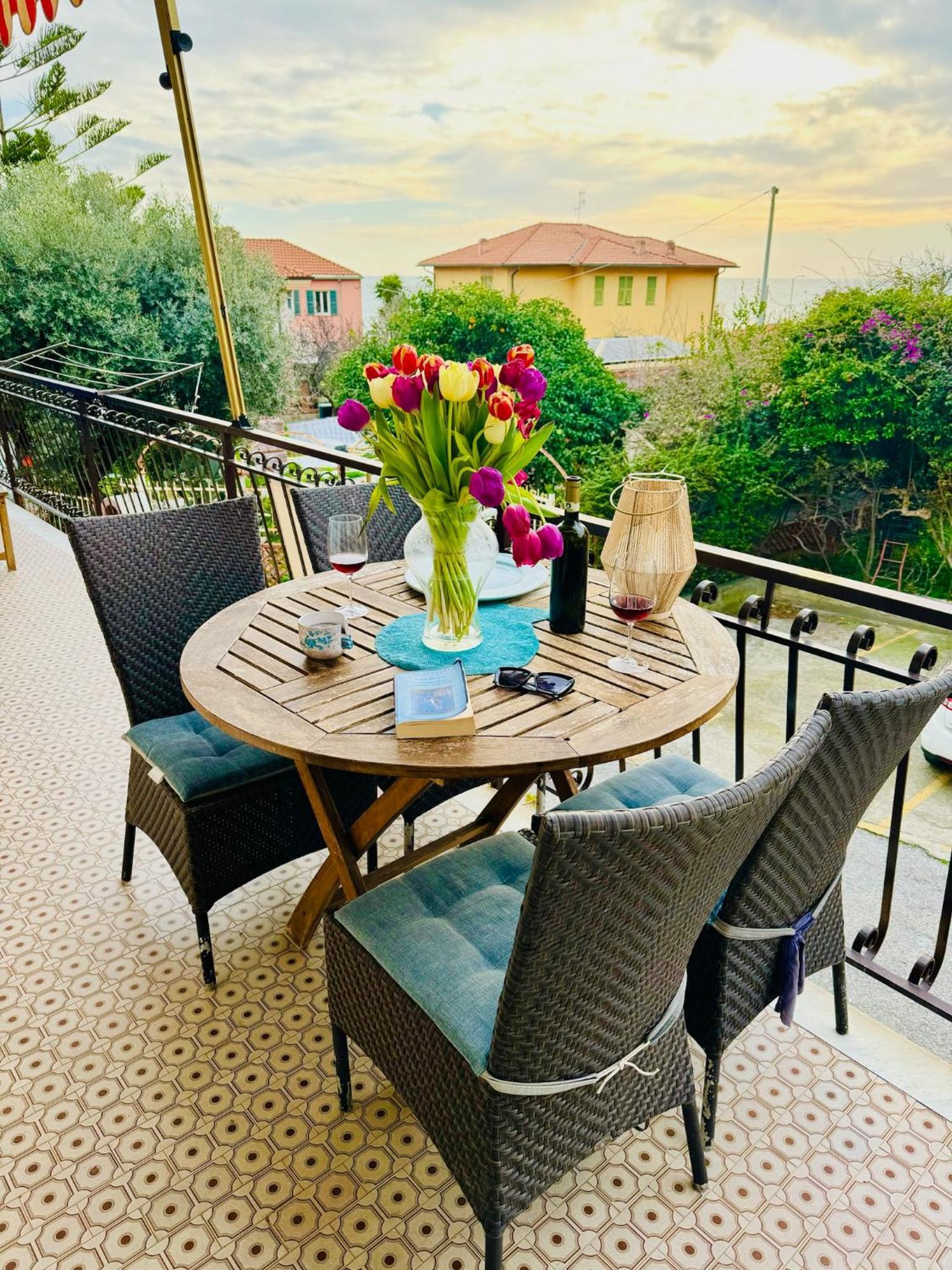 Il Timone Apartment Riva Ligure Exterior photo
